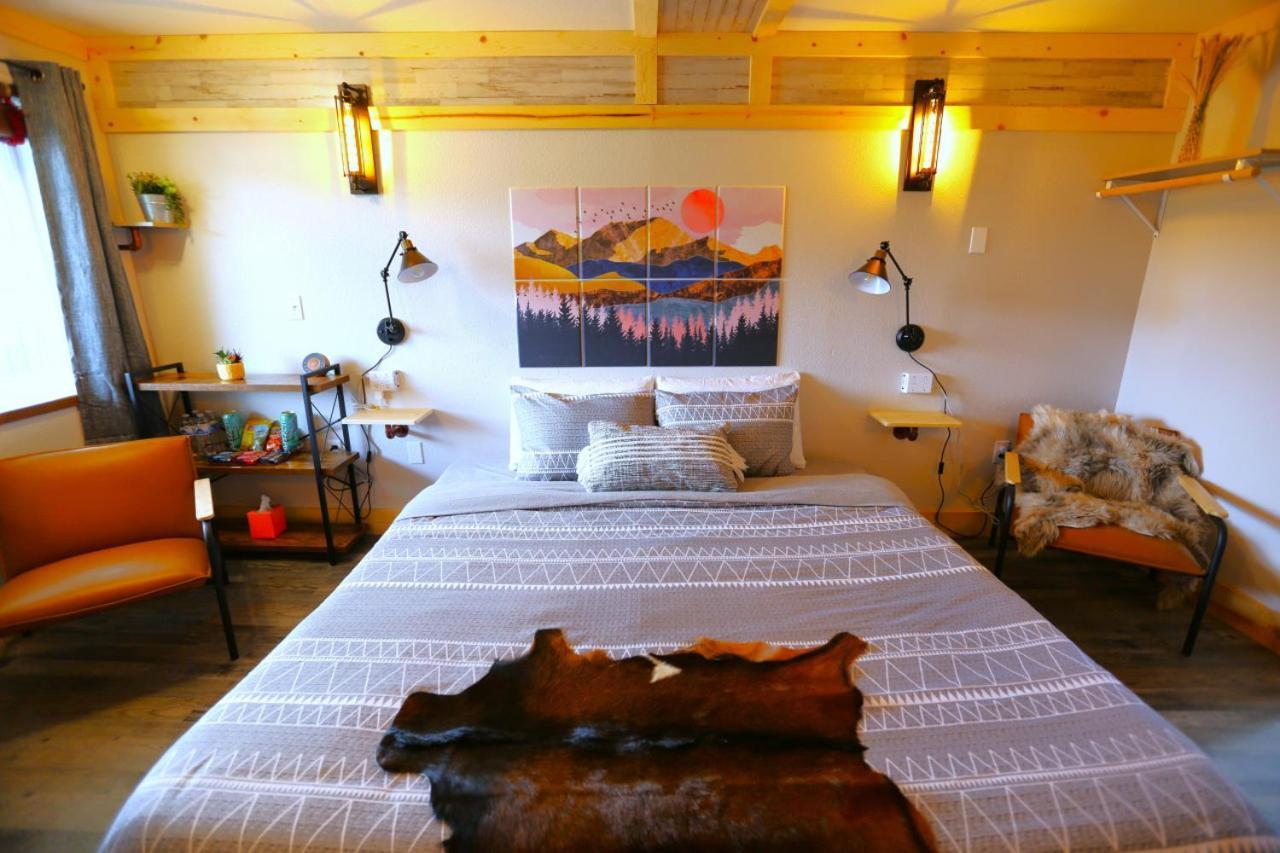 2nd Floor Newly Renovated In Hatcher Pass Castle Willow